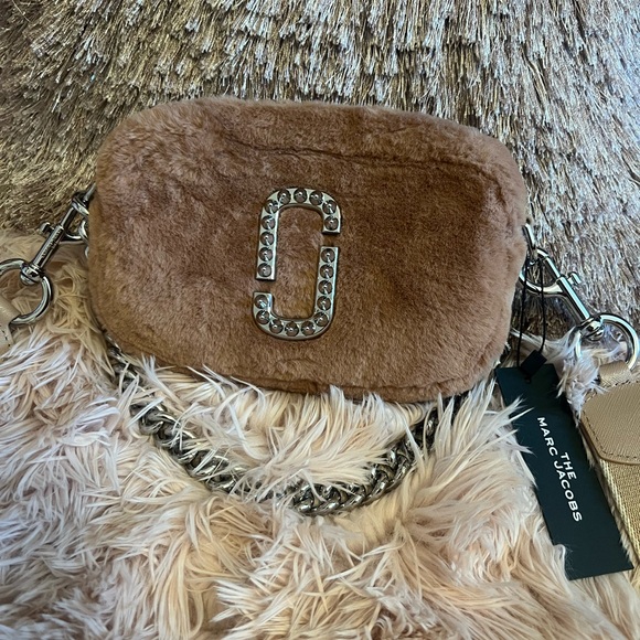 MARC JACOBS Faux Fur Plush Snapshot Camera Bag - Picture 1 of 6